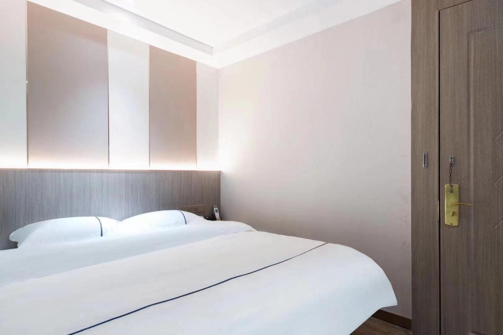 Guangzhou Haiyue Hotel Bagian luar foto
