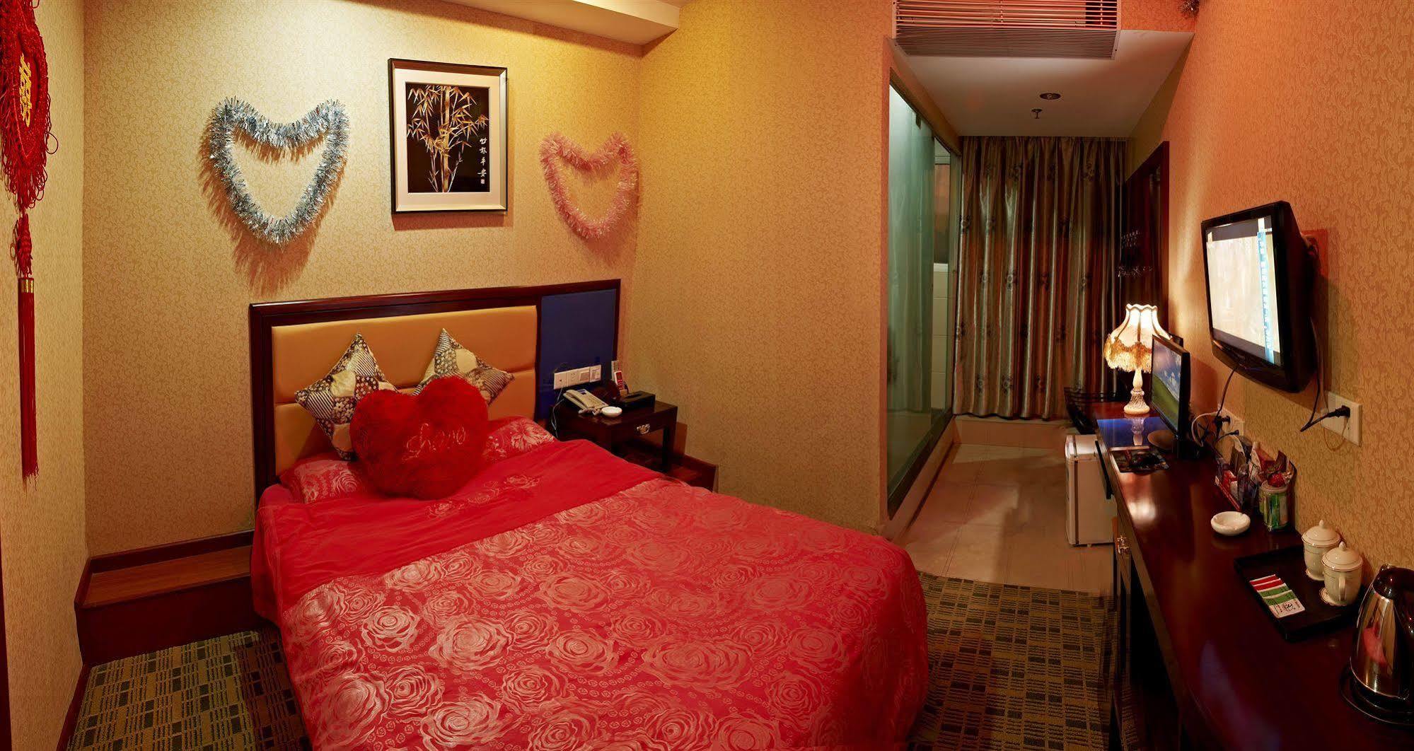 Guangzhou Haiyue Hotel Bagian luar foto